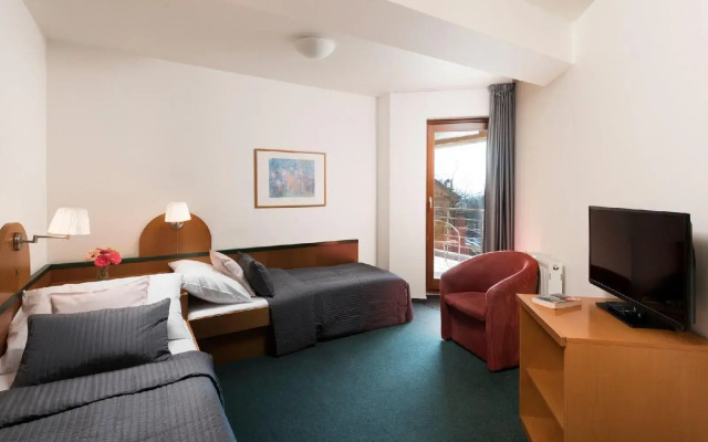 Hotel Troja