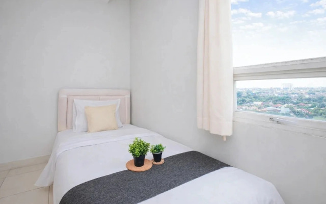 3 Pax Functional 2Br At Cinere Bellevue Suites Apartment