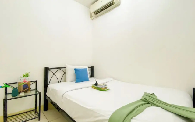 Best Deal And Strategic 2Br At Green Bay Pluit Apartment