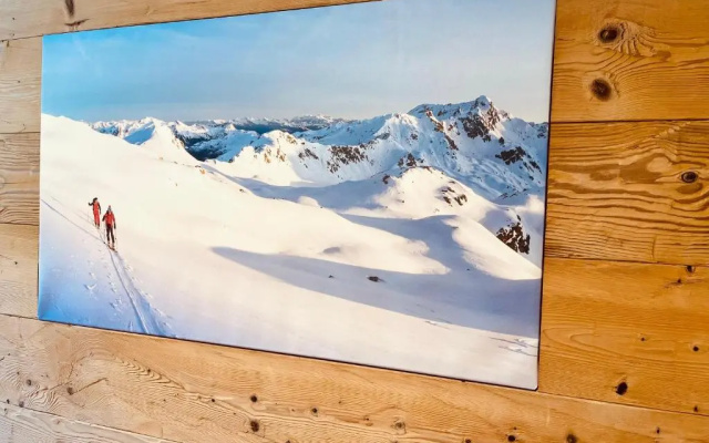 Chalet Nano