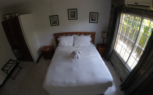 Anton Valley Hotel