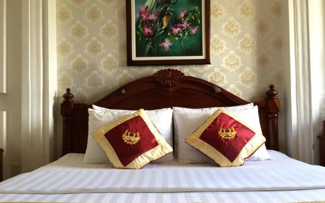 Hoang Quan Hotel