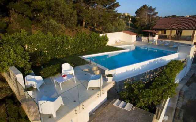 Villa Piscina sul Mare