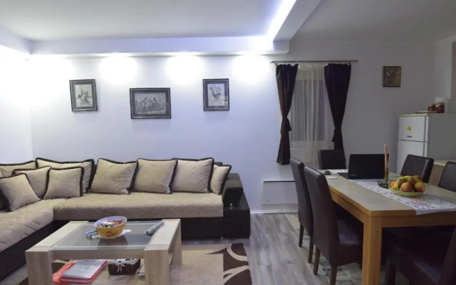 Vila Zagorka i Chalet Zagorka D Kopaonik
