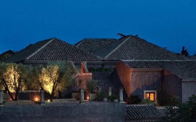 Отель Casa la Carrubbazza Италия, Сан-Грегорио-ди-Катанья - отзывы, цены и фото номеров - забронировать отель Casa la Carrubbazza онлайн вид на фасад