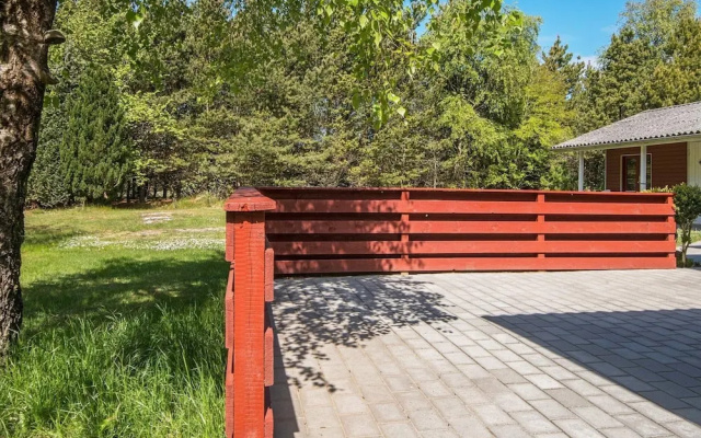 6 Person Holiday Home in Romo