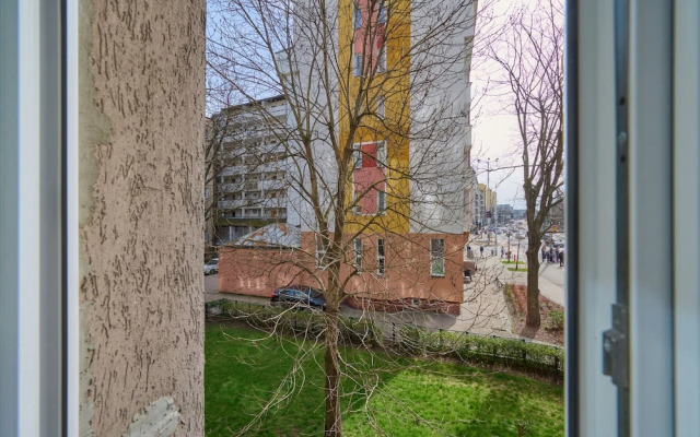 Wyszyńskiego With AC by Renters
