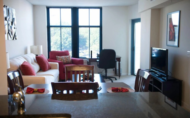 Crystal Quarters Furnished Apartments At The Gramercy