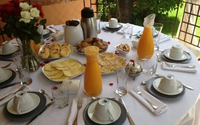 Villa Alaama