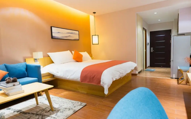 Huizhou Qu Wo Jia Shang Pin Apartment