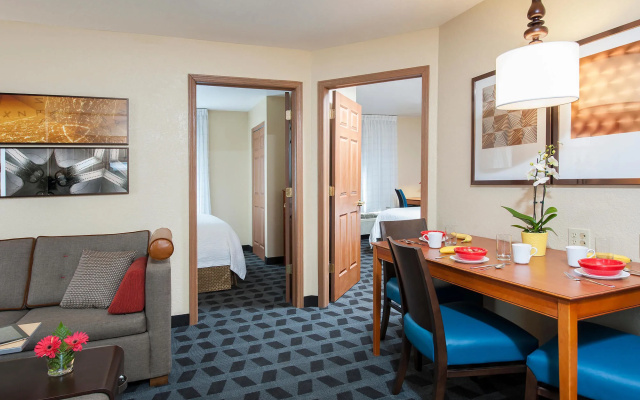TownePlace Suites by Marriott Indianapolis - Keystone