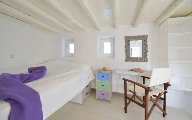 Villa Princess 1 4BD with Pool Panormos