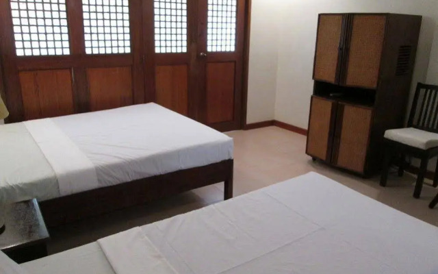 Sheridan Villas Boracay Tawhay