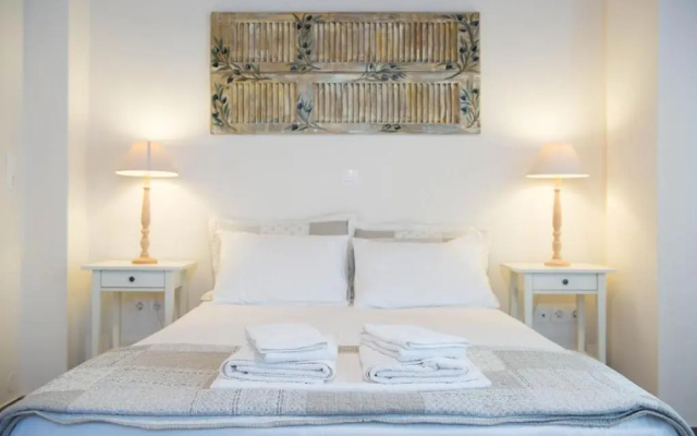 Aerides Boutique Rooms