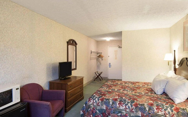 Sunshine Lodge