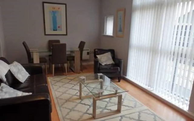 Beautiful Two Bedroom Apartment