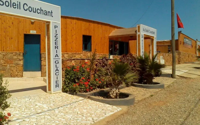 Au Soleil Couchant