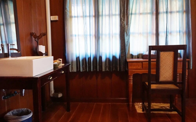 Baan Kham Wan Hotel