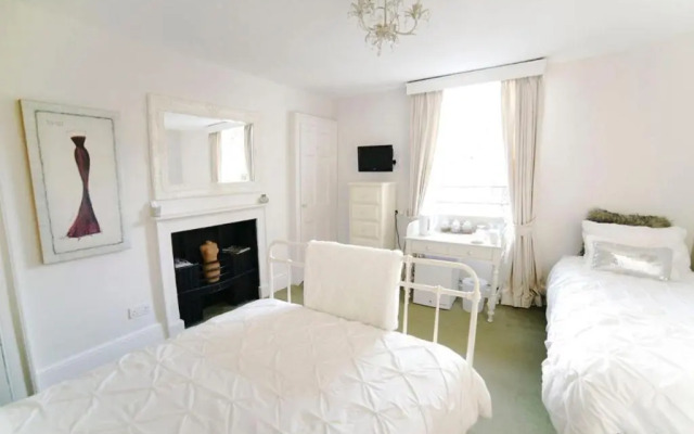 No 4 Ainslie's Belvedere B&B