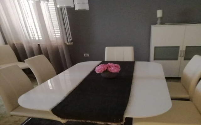 Ploce Apartments - Jelena