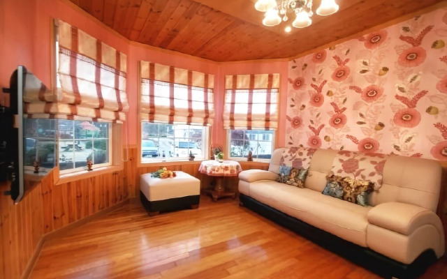 Taean Navy Blue Pension
