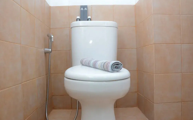 Cozy 2BR Apartment at Green Pramuka City near Mall