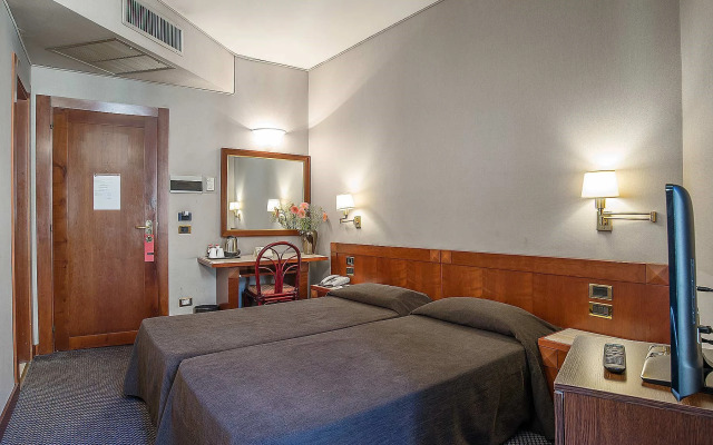 Accademia Hotel