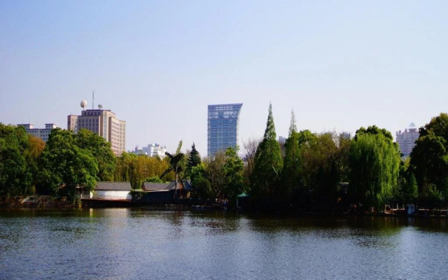 Yunnan Jizhou Hotel