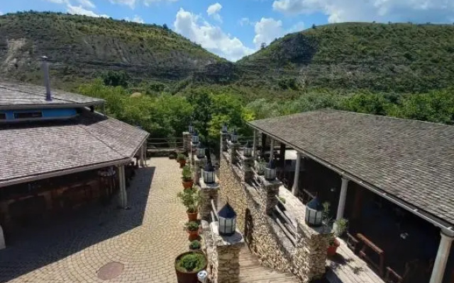 Vila Etnica