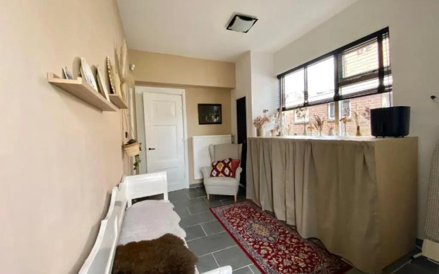 Studio Raif - Authentieke kamer met luxe privé badkamer
