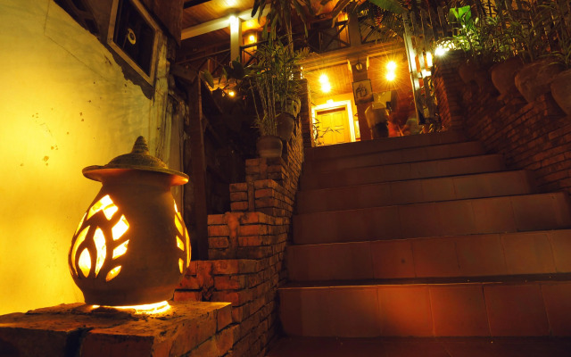 Sokmisay Guest House