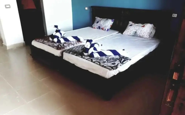 Rossa beach camp