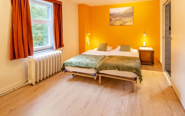 Charming Chalet in Falaen by River & Chateau