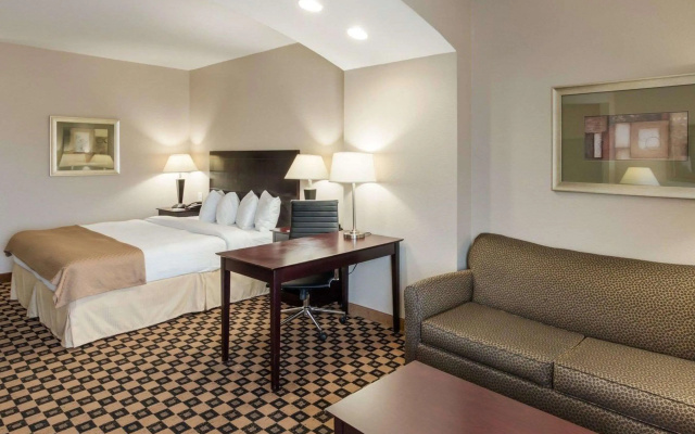Quality Inn & Suites Groesbeck North