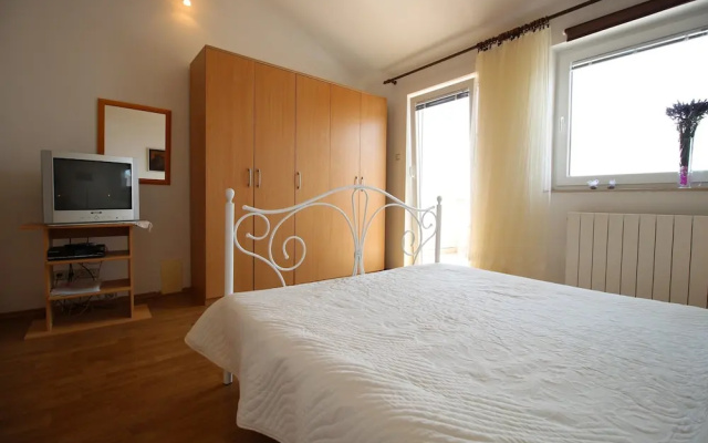 Apartments Ivona 6