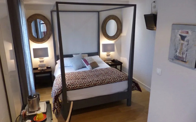 Hôtel les Bains