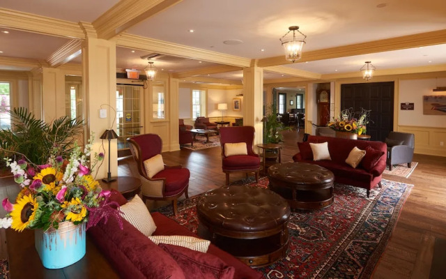 The Groton Inn