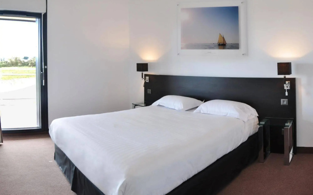 Golden Tulip Pornic Suites