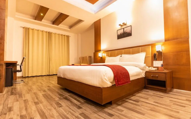 Himalayan Splendour Resort