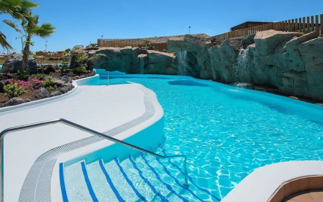 Nice studio at Playa el Hierro and volcan Calderon Hondo