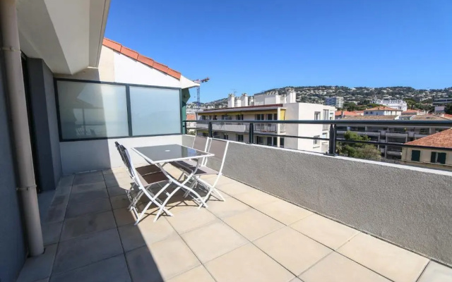 Apartment Rue Merle