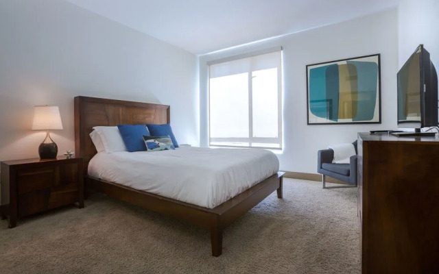Hollywood 2 - Luxury Family Suite