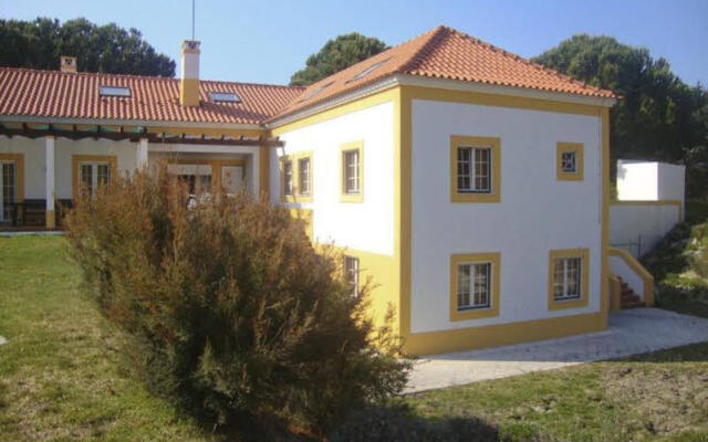 Отель Herdade De Montalvo Алкасер-ду-Сал вид на фасад