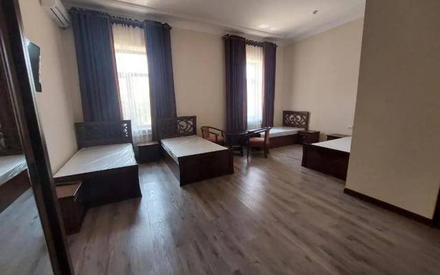 Samarabonu Hotel