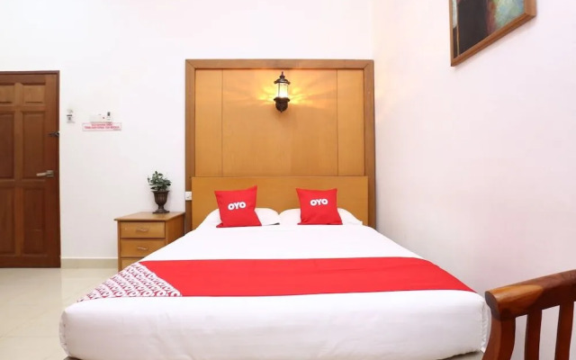 OYO 89523 Villa Sri Mayang