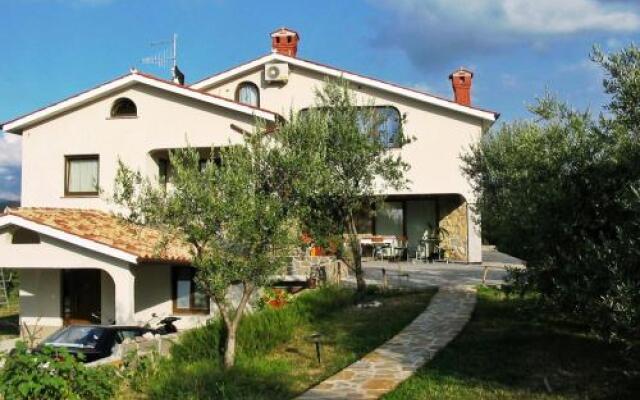 Отель Farm stay Domačija Butul вид на фасад