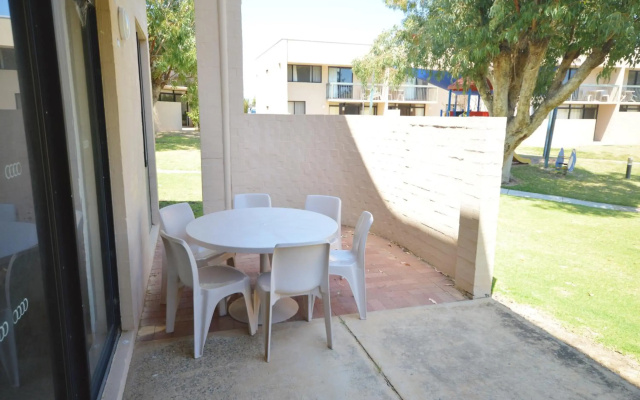 Riverview Holiday Apartment 77 - Kalbarri WA