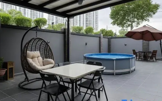 Kempas JB Landed Marble Haven Villa 14pax Karaoke