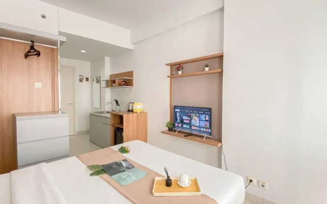 Basic Look Studio Near Bekasi Station At Patraland Urbano Apartment