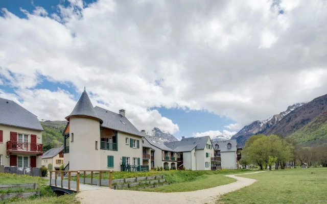 Loudenvielle Stay With Alpine Views
